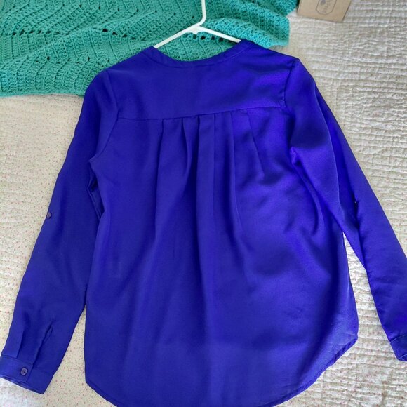 Royal blue blouse - Picture 2 of 4